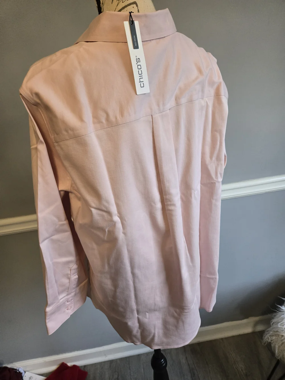Chico's Light Pink V-Neck Collared 3/4 Sleeve Blouse - Picture 6 of 7